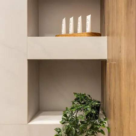 Flatbook - Trimare Z Bilardem I Parkingiem