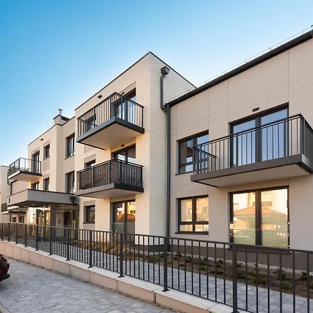 Flatbook Trimare Z Basenem, Sauna, Bilardem I Parkingiem Appartement