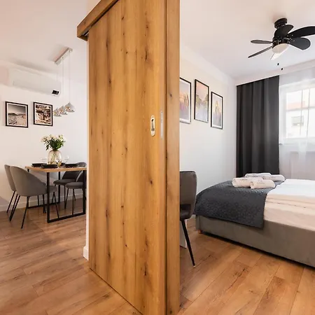 Appartement Flatbook Trimare Z Basenem, Sauna, Bilardem I Parkingiem